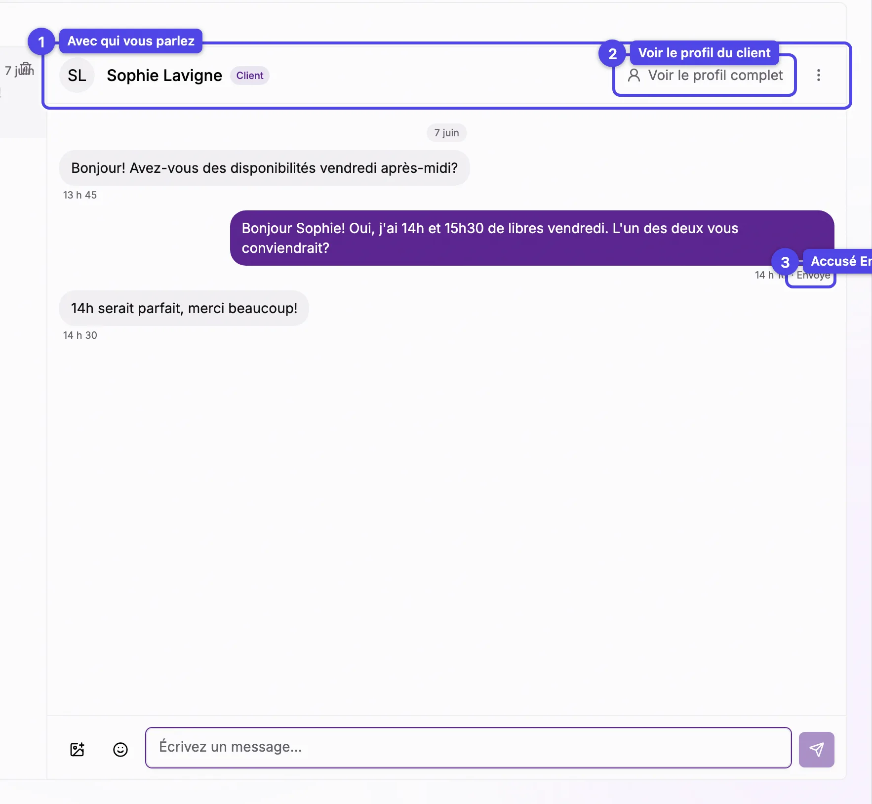 Un échange ouvert montrant l'en-tête avec le nom et l'étiquette du client, les messages, et un accusé Envoyé ou Lu