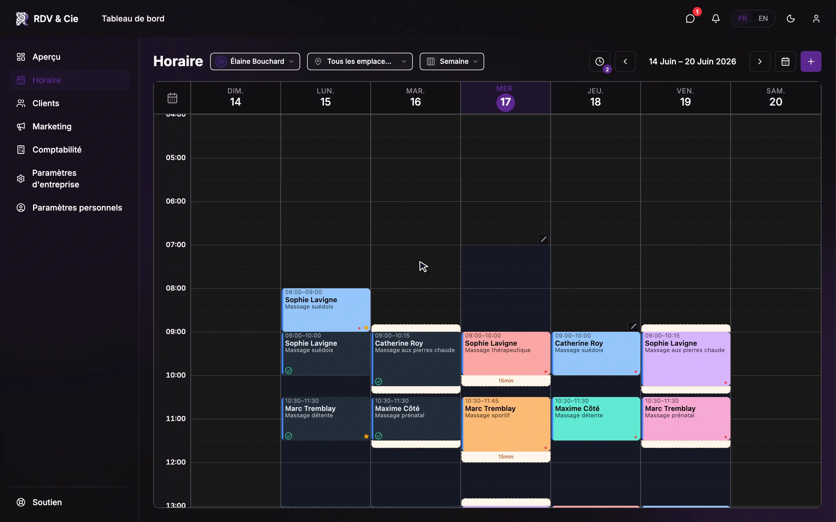En vue semaine, glisser une réservation vers le bord droit et maintenir jusqu'à ce que l'horaire passe à la semaine suivante, puis déposer et confirmer